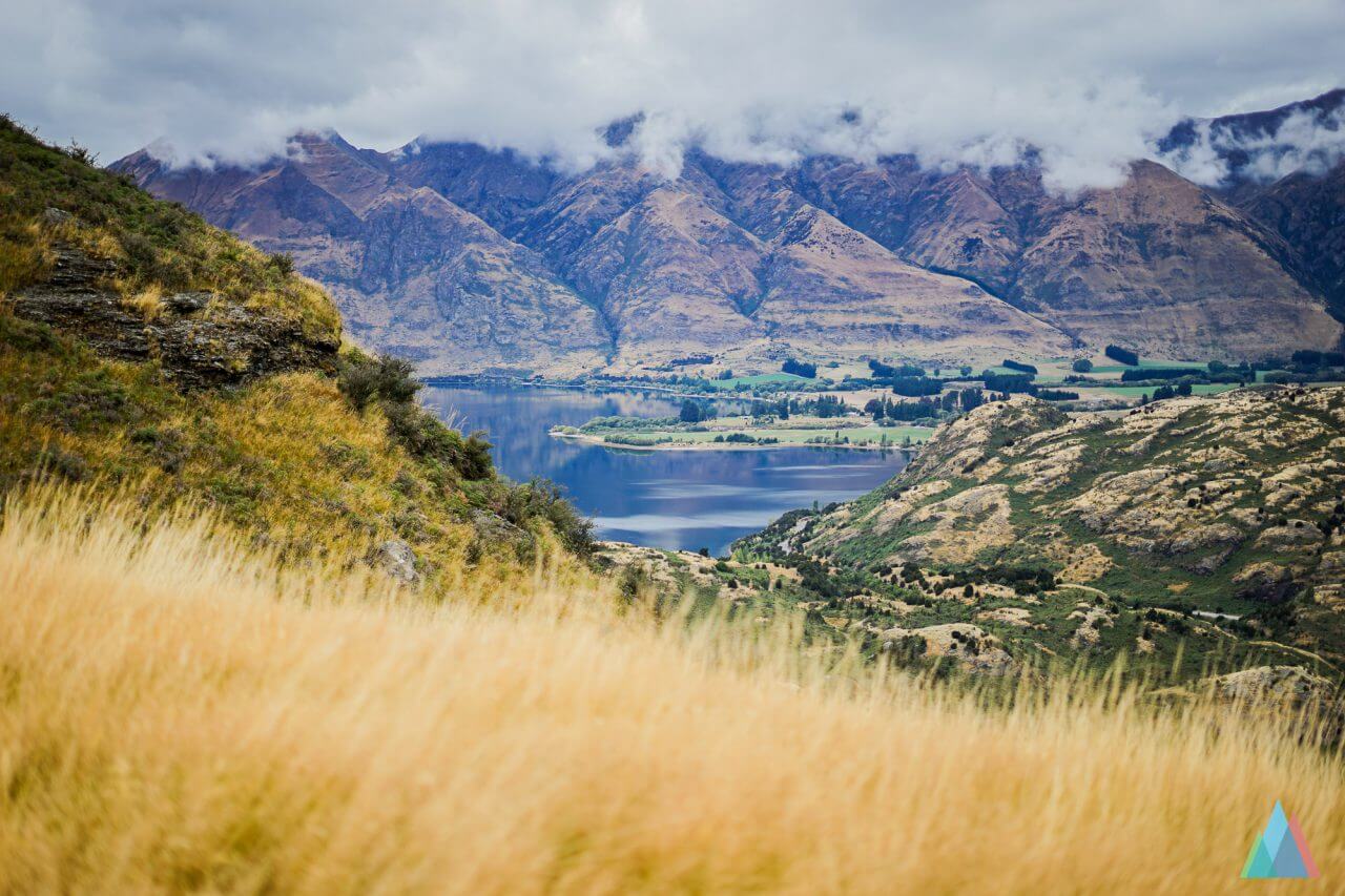 lake-wanaka-new-zealand