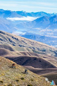 wanaka-new-zealand-mtb-trails-heli-bike-mt-pisa-ridge-2