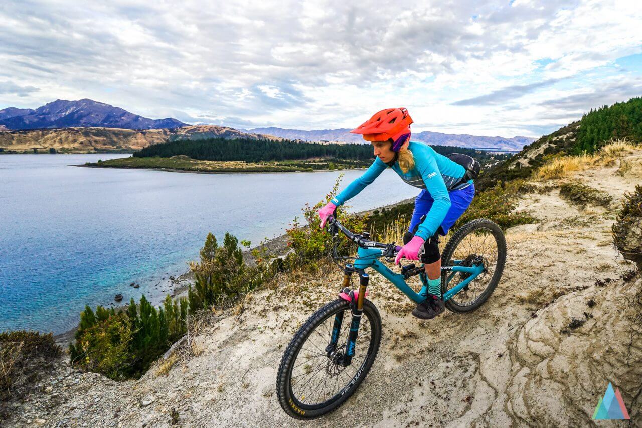 wanaka-new-zealand-mtb-trails-sticky-forest-cranking-fine